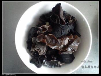 骨汤滋补手工抻面怎么做，骨汤滋补手工抻面怎么做好吃，骨汤滋补手工抻面做法