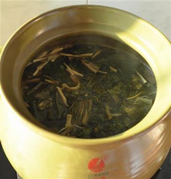 红豆菜干猪骨汤怎么做，红豆菜干猪骨汤怎么做好吃，红豆菜干猪骨汤做法
