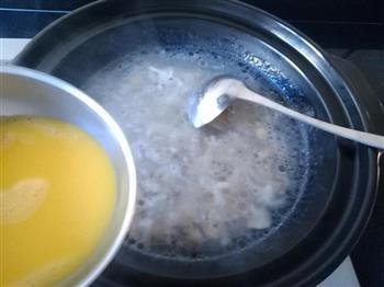 金针菇鸡蛋肉丝汤怎么做，金针菇鸡蛋肉丝汤怎么做好吃，金针菇鸡蛋肉丝汤做法