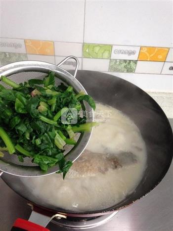 鲜鱼菠菜汤怎么做，鲜鱼菠菜汤怎么做好吃，鲜鱼菠菜汤做法