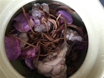 茶树菇汤怎么做，茶树菇汤怎么做好吃，茶树菇汤做法