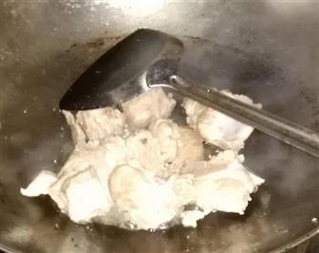 柠檬山药小排汤怎么做，柠檬山药小排汤怎么做好吃，柠檬山药小排汤做法