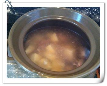 淮山玉竹沙参排骨汤怎么做，淮山玉竹沙参排骨汤怎么做好吃，淮山玉竹沙参排骨汤做法