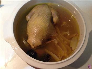 沙参玉竹鸽子汤怎么做，沙参玉竹鸽子汤怎么做好吃，沙参玉竹鸽子汤做法