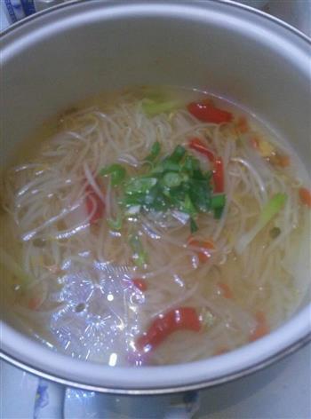 豆芽汤怎么做，豆芽汤怎么做好吃，豆芽汤做法