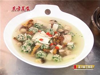 菌菇荠菜丸子怎么做，菌菇荠菜丸子怎么做好吃，菌菇荠菜丸子做法