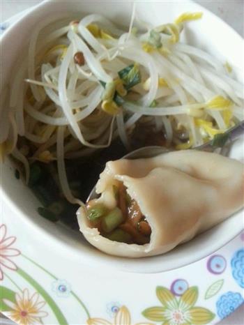 素饺豆芽汤怎么做，素饺豆芽汤怎么做好吃，素饺豆芽汤做法