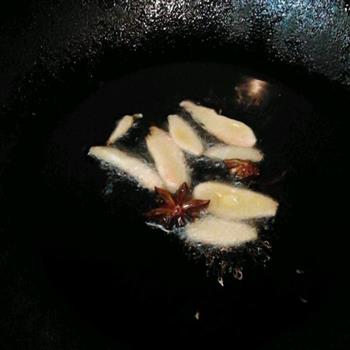 河鲫鱼蛤蜊汤怎么做，河鲫鱼蛤蜊汤怎么做好吃，河鲫鱼蛤蜊汤做法