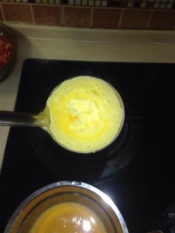 金鱼蛋饺烩虾仁怎么做，金鱼蛋饺烩虾仁怎么做好吃，金鱼蛋饺烩虾仁做法