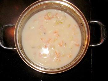 芡实莲子鲜虾煲怎么做，芡实莲子鲜虾煲怎么做好吃，芡实莲子鲜虾煲做法
