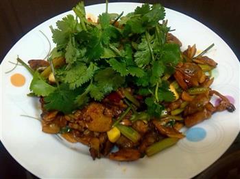 爆炒花甲肉怎么做，爆炒花甲肉怎么做好吃，爆炒花甲肉做法