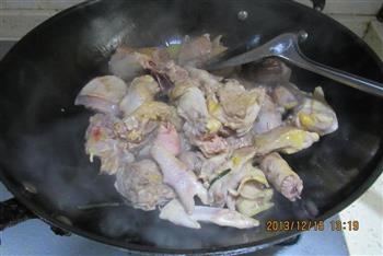 瓦罐鸡汤怎么做，瓦罐鸡汤怎么做好吃，瓦罐鸡汤做法