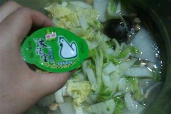 鸡汤菌蔬汤怎么做，鸡汤菌蔬汤怎么做好吃，鸡汤菌蔬汤做法
