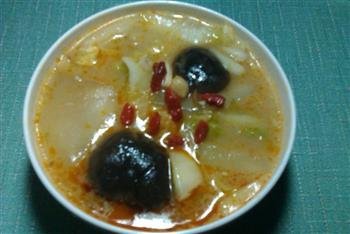 鸡汤菌蔬汤怎么做，鸡汤菌蔬汤怎么做好吃，鸡汤菌蔬汤做法