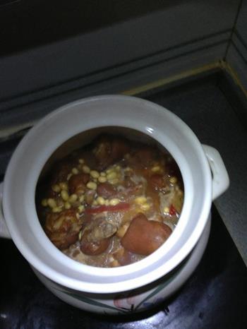 黄豆猪蹄怎么做，黄豆猪蹄怎么做好吃，黄豆猪蹄做法