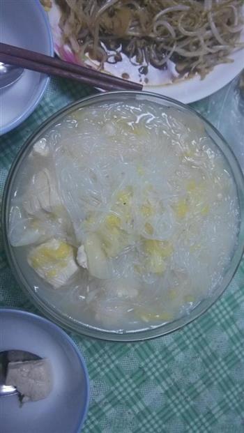 白菜豆腐炖粉丝怎么做，白菜豆腐炖粉丝怎么做好吃，白菜豆腐炖粉丝做法