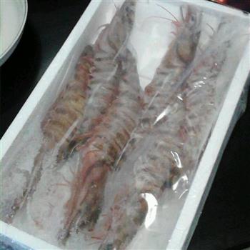 红烧天然野生虾怎么做，红烧天然野生虾怎么做好吃，红烧天然野生虾做法