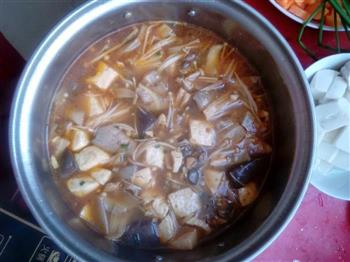 麻辣鸭血豆腐汤怎么做，麻辣鸭血豆腐汤怎么做好吃，麻辣鸭血豆腐汤做法