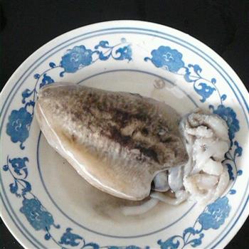 圆青椒胡萝卜炒鸟贼怎么做，圆青椒胡萝卜炒鸟贼怎么做好吃，圆青椒胡萝卜炒鸟贼做法
