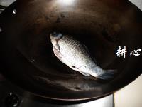木耳白菜鱼汤怎么做，木耳白菜鱼汤怎么做好吃，木耳白菜鱼汤做法