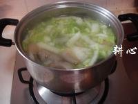 大白菜海参汤怎么做，大白菜海参汤怎么做好吃，大白菜海参汤做法