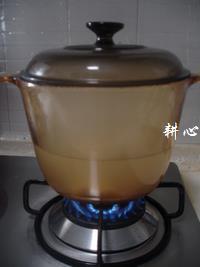 菌菇肉丸甘蔗汤怎么做，菌菇肉丸甘蔗汤怎么做好吃，菌菇肉丸甘蔗汤做法