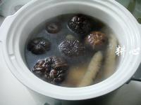 海参香菇煲鸡汤怎么做，海参香菇煲鸡汤怎么做好吃，海参香菇煲鸡汤做法