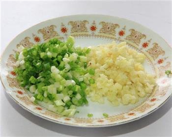 面包糠炒虾怎么做，面包糠炒虾怎么做好吃，面包糠炒虾做法