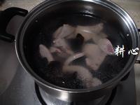 猪肝木耳汤怎么做，猪肝木耳汤怎么做好吃，猪肝木耳汤做法
