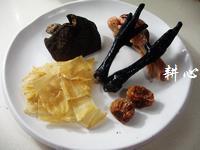 黑虎掌花胶炖鸡脚汤怎么做，黑虎掌花胶炖鸡脚汤怎么做好吃，黑虎掌花胶炖鸡脚汤做法