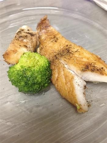 孜然煎鱼柳怎么做，孜然煎鱼柳怎么做好吃，孜然煎鱼柳做法