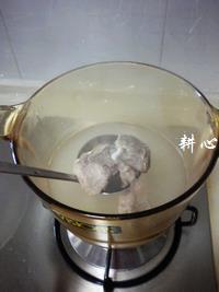 粟米马蹄排骨汤怎么做，粟米马蹄排骨汤怎么做好吃，粟米马蹄排骨汤做法