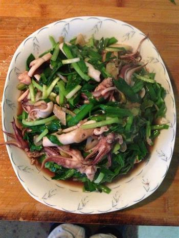 笔管炒韭菜怎么做，笔管炒韭菜怎么做好吃，笔管炒韭菜做法