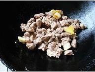 杂蔬粉丝炖羊肉怎么做，杂蔬粉丝炖羊肉怎么做好吃，杂蔬粉丝炖羊肉做法