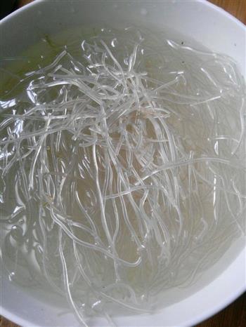 螃蟹粉丝煲怎么做，螃蟹粉丝煲怎么做好吃，螃蟹粉丝煲做法