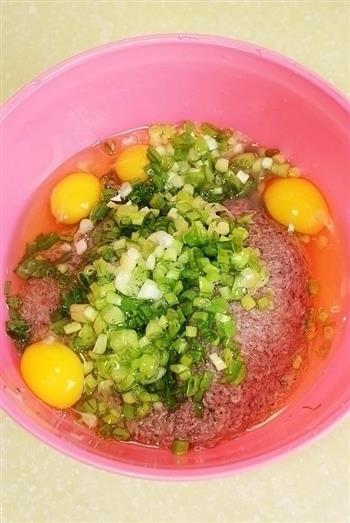 葱香蜢子虾鸡蛋饼怎么做，葱香蜢子虾鸡蛋饼怎么做好吃，葱香蜢子虾鸡蛋饼做法