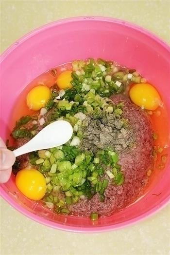 葱香蜢子虾鸡蛋饼怎么做，葱香蜢子虾鸡蛋饼怎么做好吃，葱香蜢子虾鸡蛋饼做法