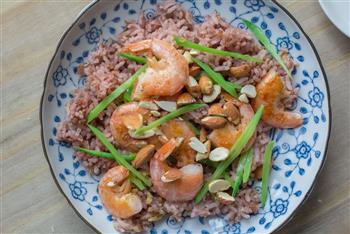红米饭虾仁沙拉怎么做，红米饭虾仁沙拉怎么做好吃，红米饭虾仁沙拉做法