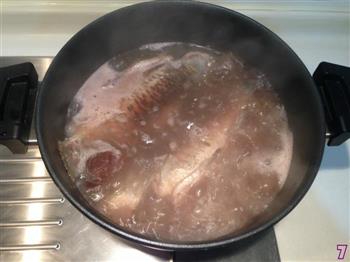 粉葛赤小豆鲫鱼汤怎么做，粉葛赤小豆鲫鱼汤怎么做好吃，粉葛赤小豆鲫鱼汤做法