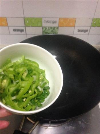 榨菜黑鱼片怎么做，榨菜黑鱼片怎么做好吃，榨菜黑鱼片做法