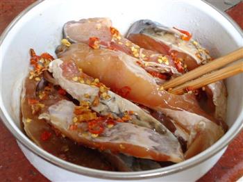 香辣炸鱼怎么做，香辣炸鱼怎么做好吃，香辣炸鱼做法