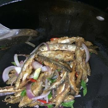 榨菜香酥麻花鱼-乌江榨菜怎么做，榨菜香酥麻花鱼-乌江榨菜怎么做好吃，榨菜香酥麻花鱼-乌江榨菜做法