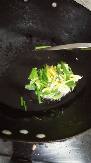 好送饭的榨菜福寿鱼-乌江榨菜怎么做，好送饭的榨菜福寿鱼-乌江榨菜怎么做好吃，好送饭的榨菜福寿鱼-乌江榨菜做法