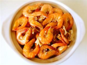 豆腐皮油焖虾怎么做，豆腐皮油焖虾怎么做好吃，豆腐皮油焖虾做法