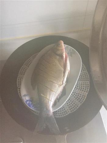 蒸扁鱼怎么做，蒸扁鱼怎么做好吃，蒸扁鱼做法