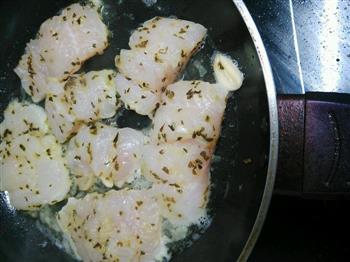 地中海风味香煎龙利鱼怎么做，地中海风味香煎龙利鱼怎么做好吃，地中海风味香煎龙利鱼做法