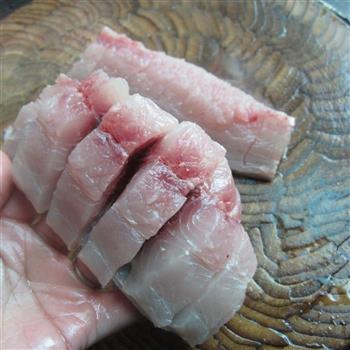 用烤箱做腊鱼怎么做，用烤箱做腊鱼怎么做好吃，用烤箱做腊鱼做法