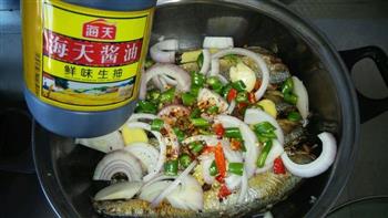 香煎红烧麻辣秋刀鱼怎么做，香煎红烧麻辣秋刀鱼怎么做好吃，香煎红烧麻辣秋刀鱼做法