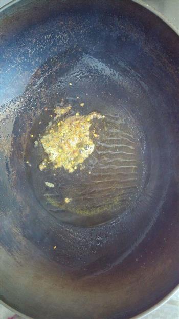 香煎红烧麻辣秋刀鱼怎么做，香煎红烧麻辣秋刀鱼怎么做好吃，香煎红烧麻辣秋刀鱼做法
