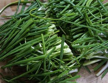 葱香榨菜肉糜嵌鲫鱼-乌江榨菜怎么做，葱香榨菜肉糜嵌鲫鱼-乌江榨菜怎么做好吃，葱香榨菜肉糜嵌鲫鱼-乌江榨菜做法